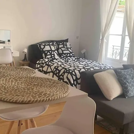 Grand Studio Le Petit Monceau *